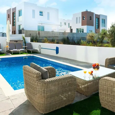 Villa Kpalaa4 *