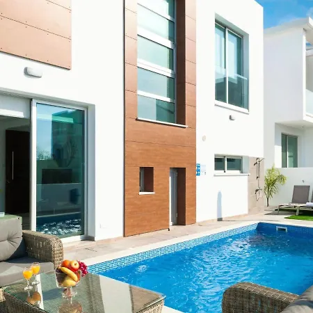 فيلة Carmen By Interhome