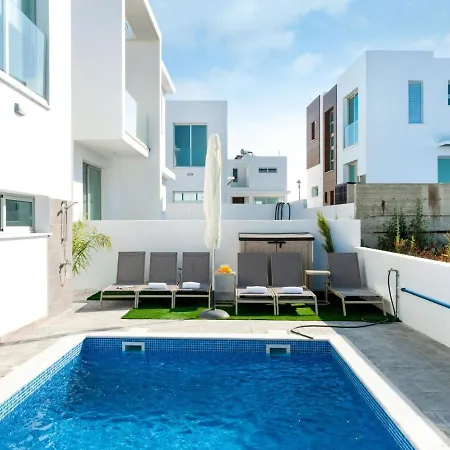 Carmen By Interhome Villa *